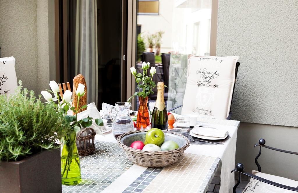 Schottennester Schlafen An Der Kraemerbruecke エアフルト 部屋 写真